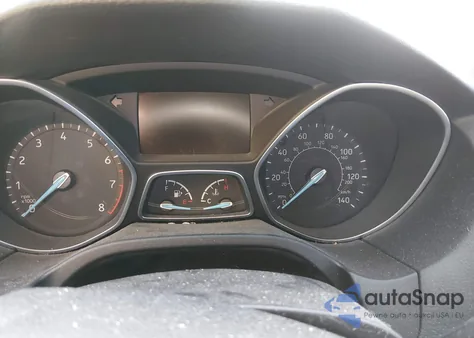 2017 Ford Focus Se z USA, uszkodzony, nr VIN 1FADP3K2XHL225314